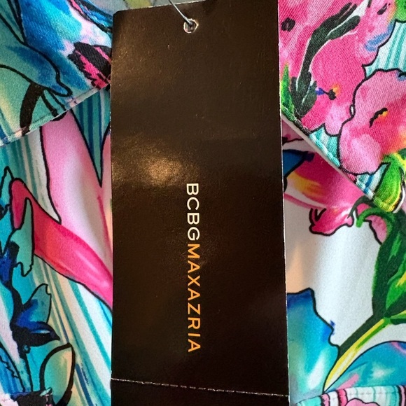 BCBG MAXAZARIA Vibrant Floral Long Sleeve Shirt LG - Picture 2 of 9